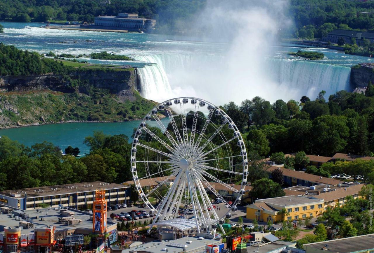 Gracies Fallsview Getaway Villa Niagara Falls Exterior photo